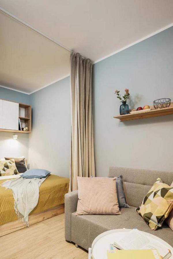 Apartamenty Na Jaworskiej วรอตซวาฟ ภายนอก รูปภาพ