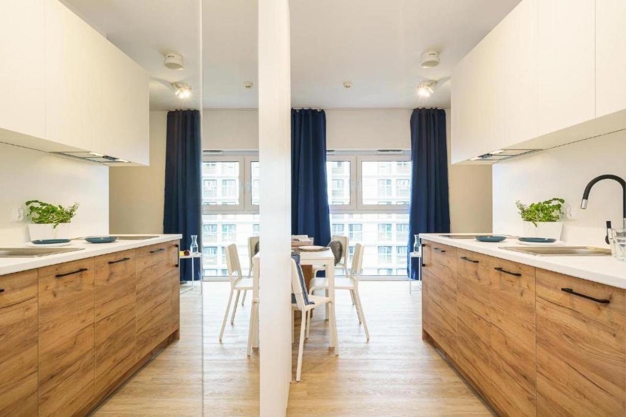 Apartamenty Na Jaworskiej วรอตซวาฟ ภายนอก รูปภาพ